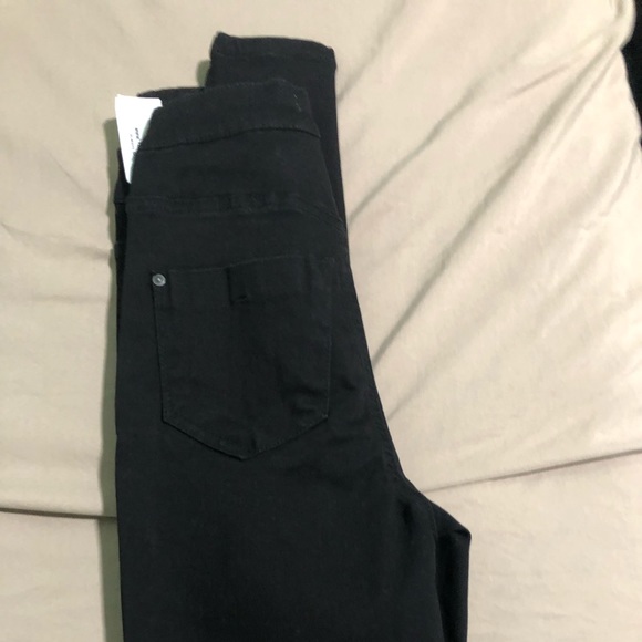 Black Skinny Jeans - Picture 3 of 4